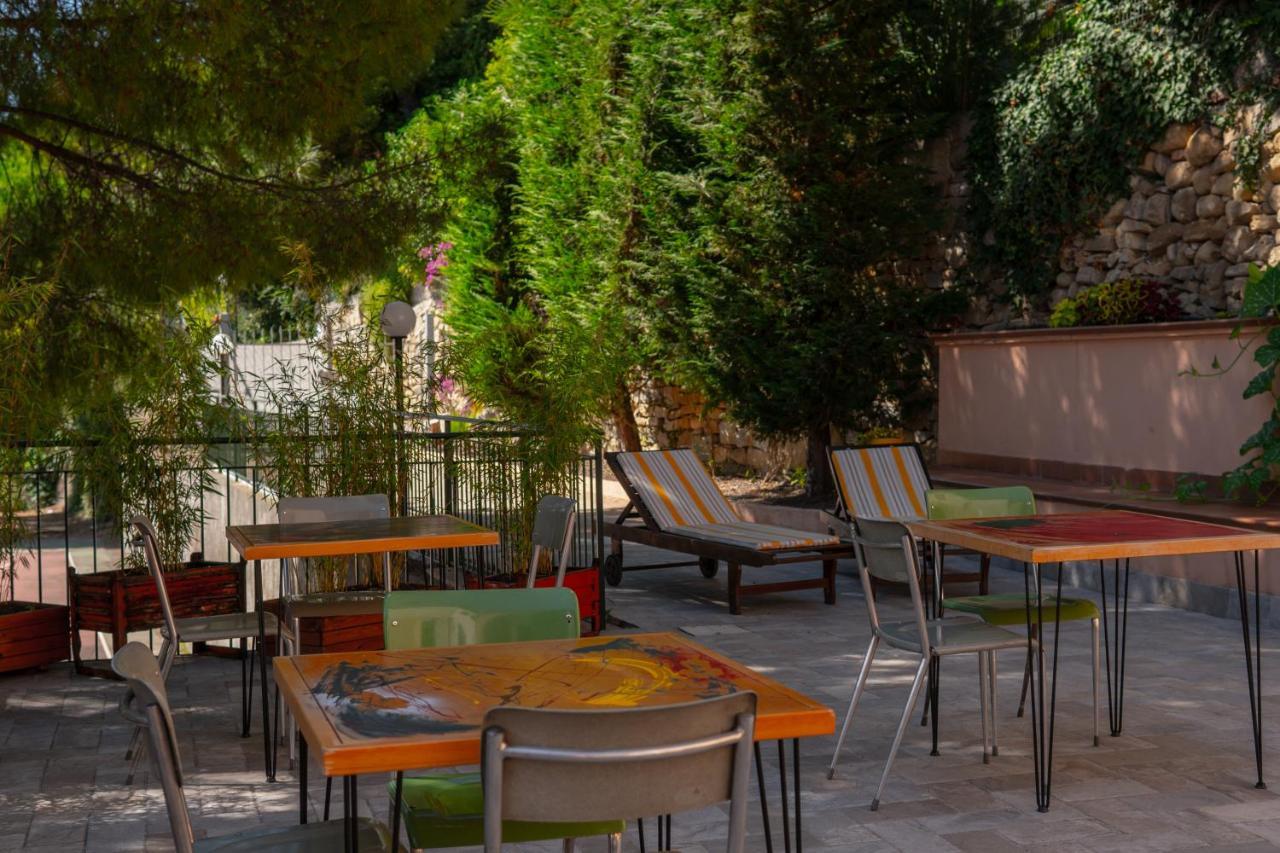 Hotel Officine Bordighera Extérieur photo